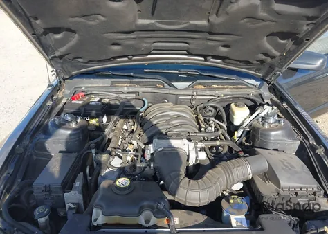 2008 Ford Mustang Gt Deluxe/Gt Premium from USA, damaged, VIN 1ZVHT82H285176717